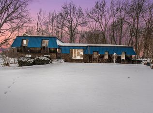 18750 5th Rd, Plymouth, IN 46563