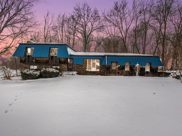 18750 5th Rd, Plymouth, IN 46563