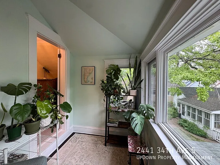 2441 34th Ave S — Photo 30