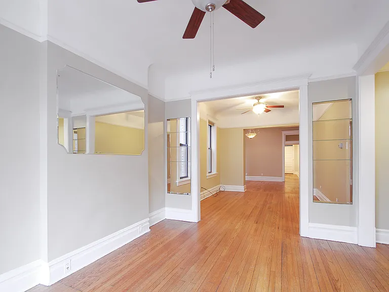 4240 N Ashland Ave #1 — Photo 2