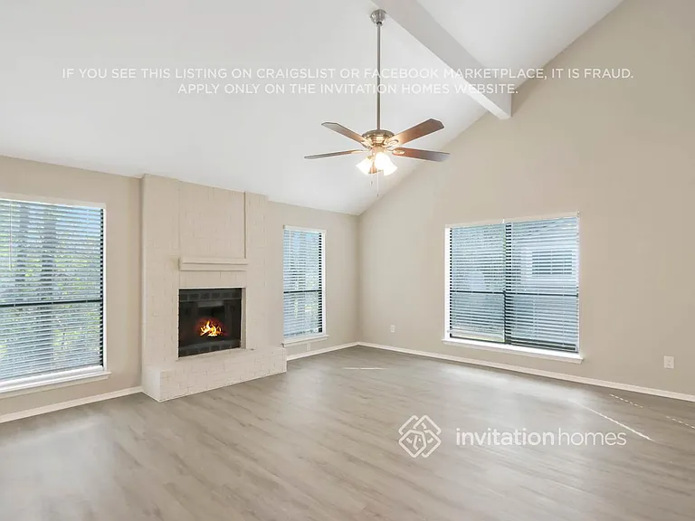 2120 Hunters Ridge Dr — Photo 5