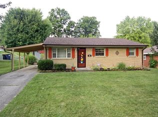 327 Grovewood Dr, Beech Grove, IN 46107