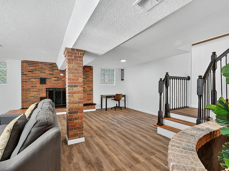 2544 Spring Forest Rd — Photo 36