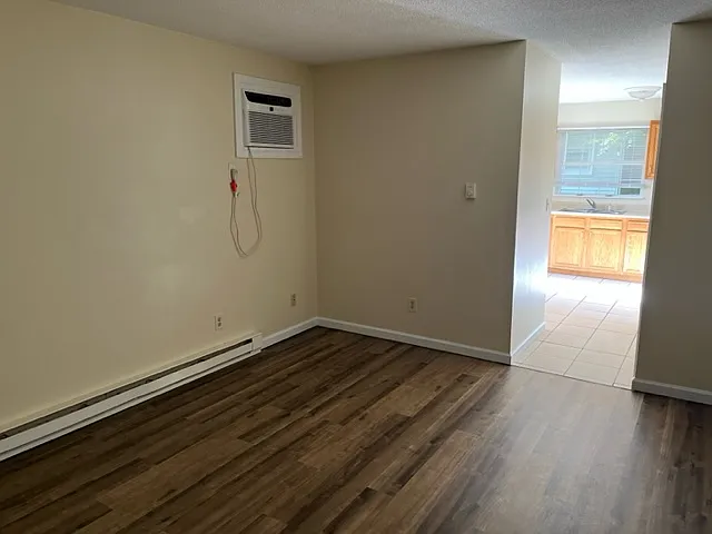 611 S Logan Ave #A — Photo 1