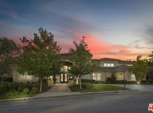 5100 E Copa De Oro Dr, Anaheim, CA 92807