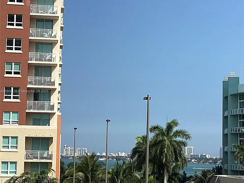 2001 Biscayne Blvd #3503