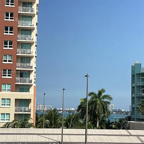 2001 Biscayne Blvd #3503 Photo 1