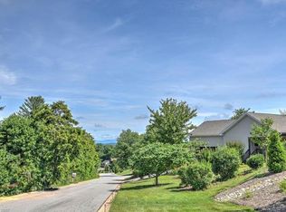 15 Climbing Aster Way #52, Asheville, NC 28806