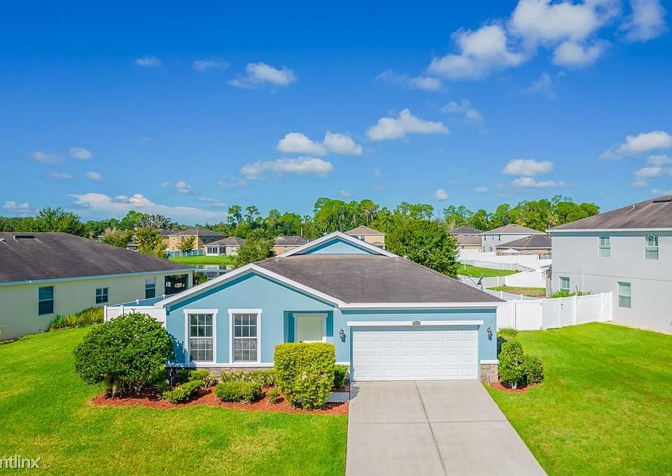 1st image of 2732R Walden Woods Dr