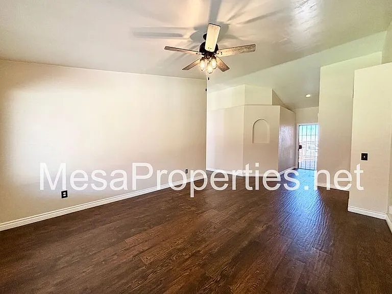 16481 Silica Dr — Photo 6