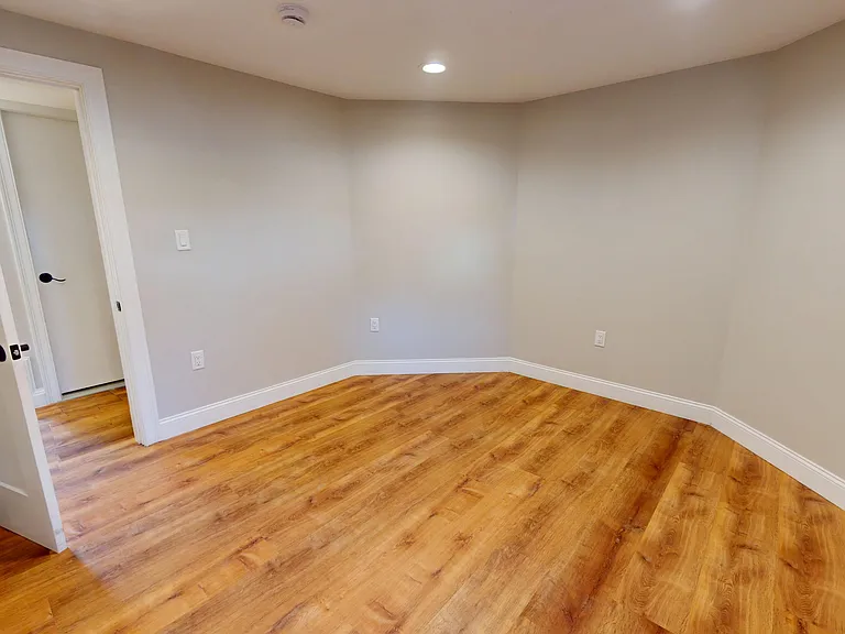 41 Winchester St #1 — Photo 12