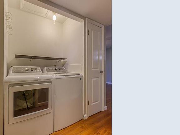 4th image of 1464 Hawks Nest Ct #27