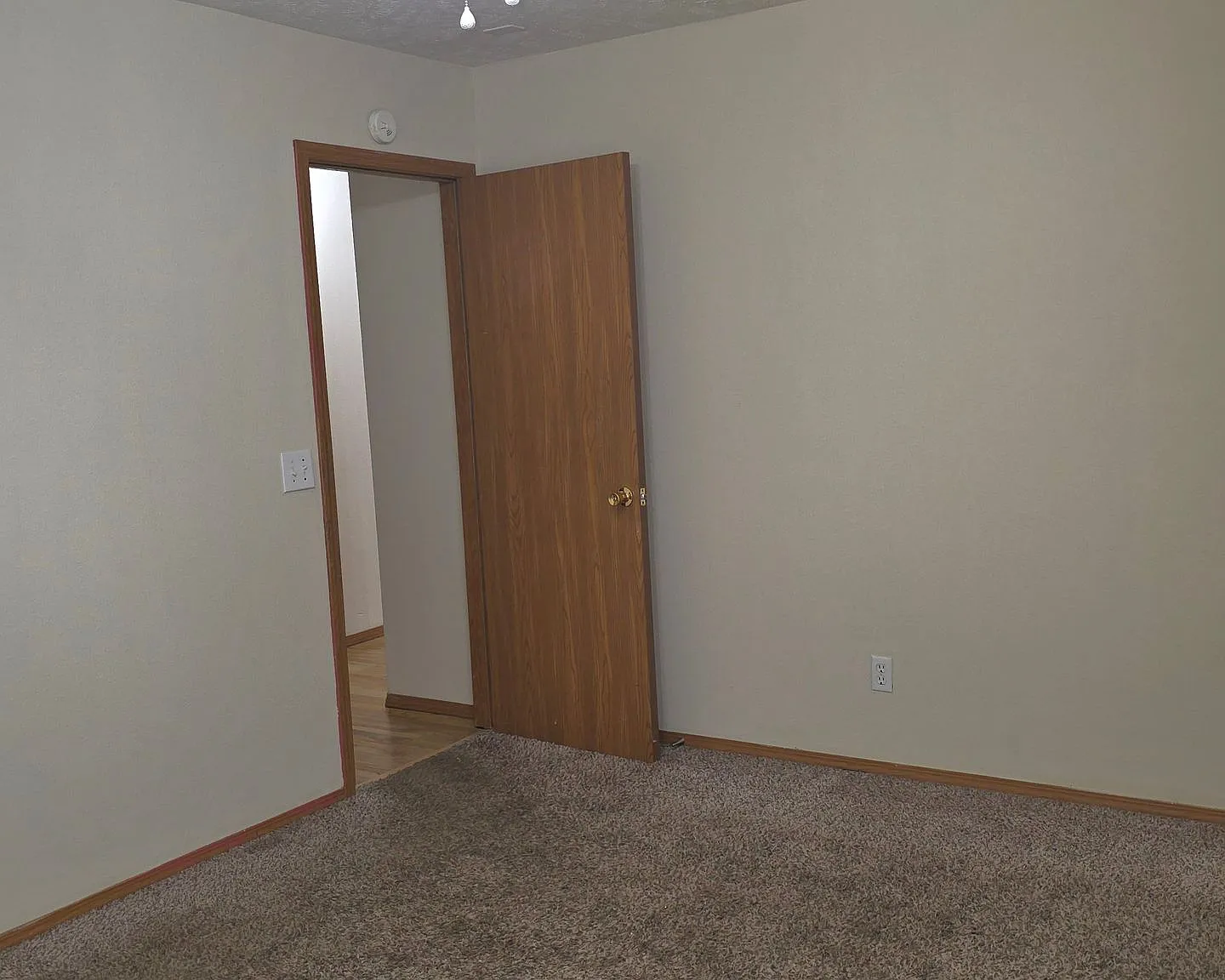 Lombard-1616/1618 — Photo 3