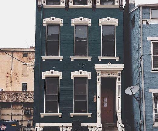 2nd image of 224 W 14th St APT 2