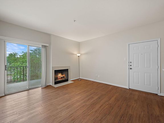 3rd image of 12166 Metric Blvd APT 357