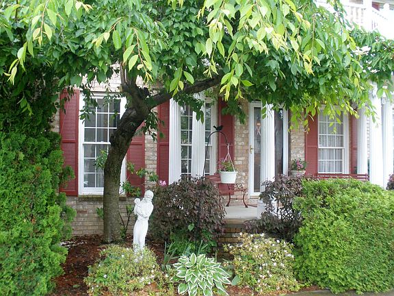 5th image of 7985 Ivory Hills Dr