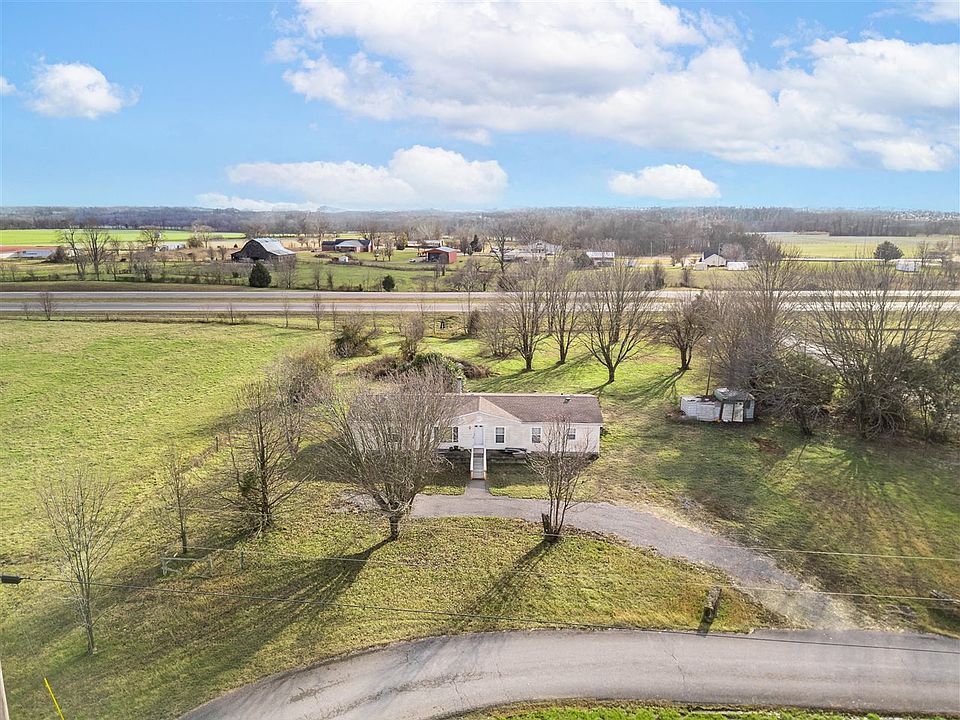 1st image of 210 Moe Ln