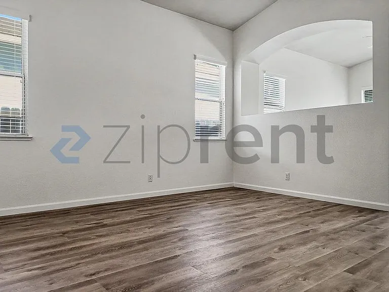 1773 Atwell St — Photo 10