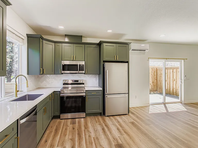 4475 SE 28th Pl — Photo 9