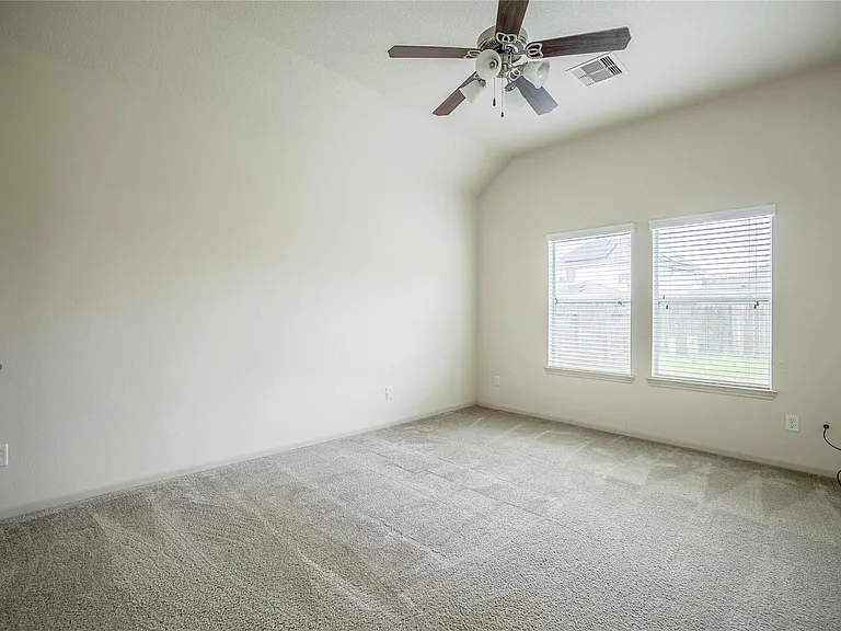 22714 Pantego Ln — Photo 16