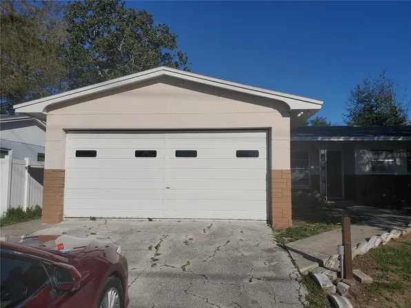 8549 137th Ln, Seminole, FL 33776