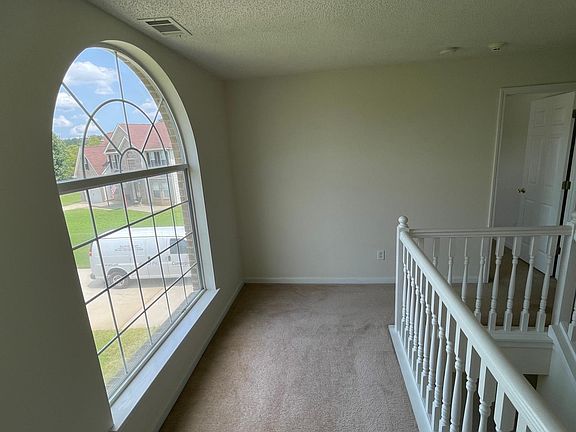 2nd image of 417 Karli Ct