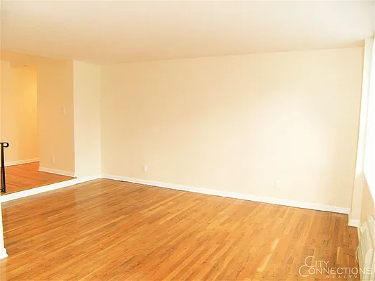 Rented by City Connections Realty | media 26