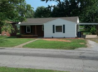 2813 College St, Mount Vernon, IL 62864