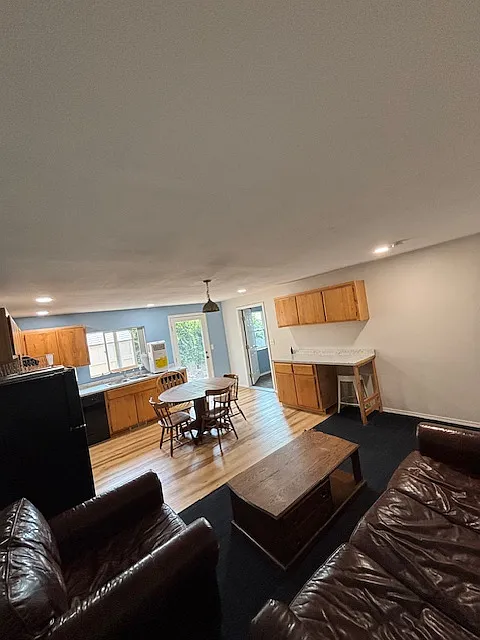1134 S National Ave #1