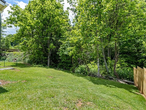4th image of 14562 Porterfield Hwy