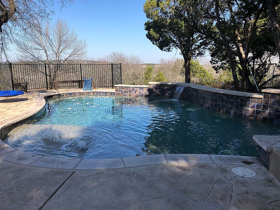 2nd image of 6700 W Courtyard Dr