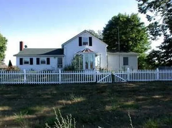 12502 52nd St SE, Lowell, MI 49331