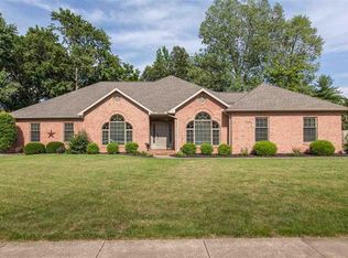 3388 Woodview Dr, Newburgh, IN 47630