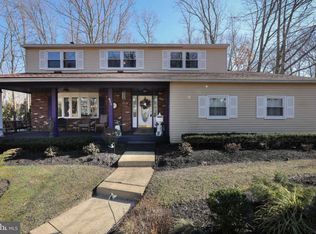 610 Cambridge Rd, Turnersville, NJ 08012