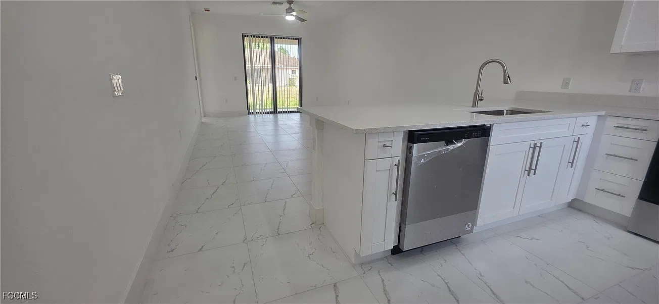 3 bed, 2.0 bath, 1132 sqft, $1,500 — Photo 4