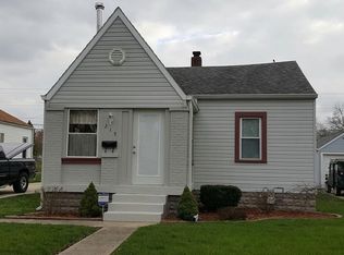 215 W 37th St, Anderson, IN 46013