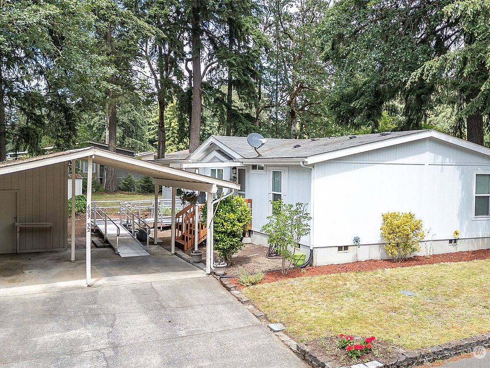 1st image of 609 166th Street Ct E #32