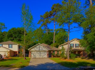 15 Thicket Grove Pl, Conroe, TX 77385