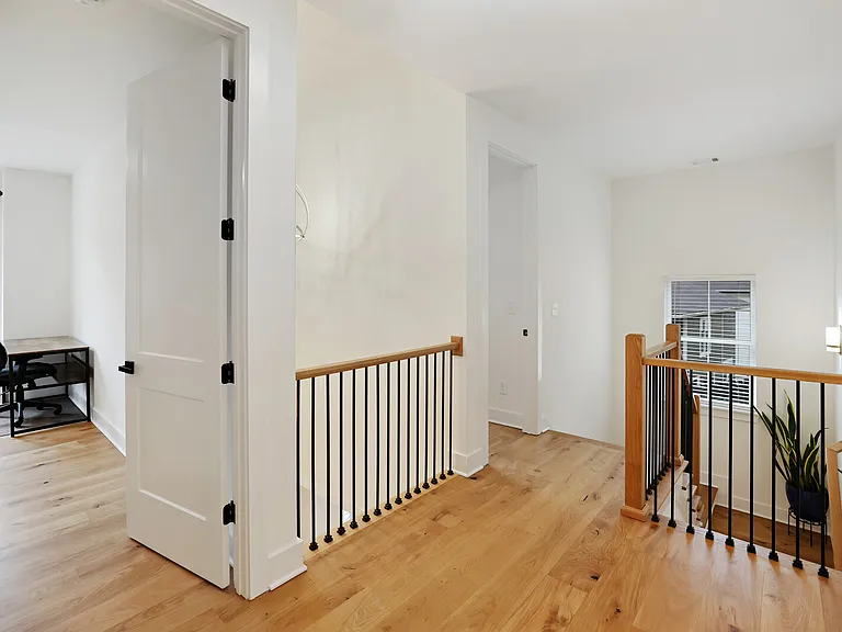 7674 Sawyer Brown Rd — Photo 34
