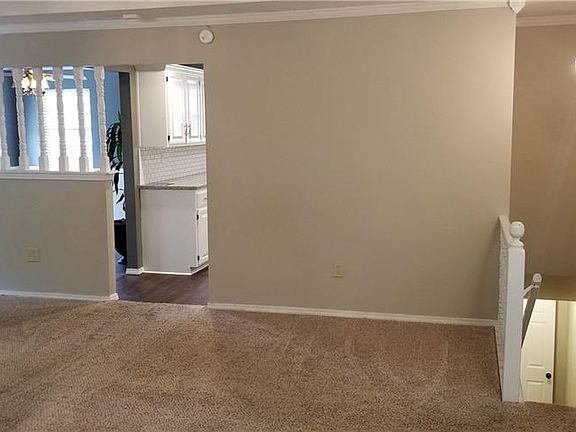 4th image of 1309 Quail Run Cir