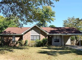 406 Ione St, Tupelo, MS 38801