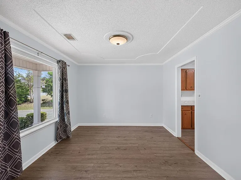 4810 Golden Leaf Ln — Photo 6