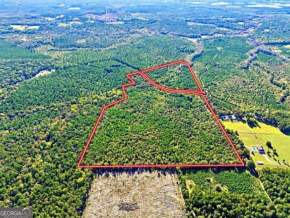 2nd image of 475 Holloway Ray Rd