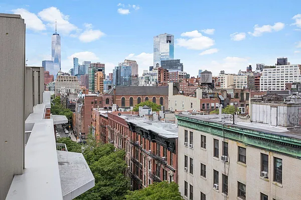 Rented by HomeDax Real Estate | media 19