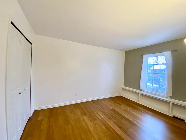 Bedroom2