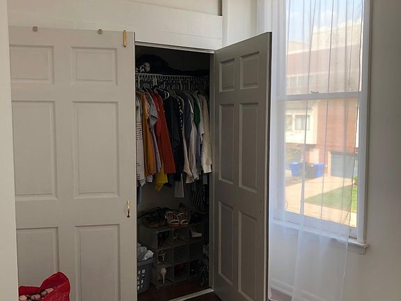5th image of 2439 W Grand Ave #2F