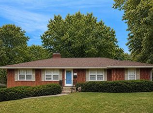 10711 W 67th St, Shawnee, KS 66203