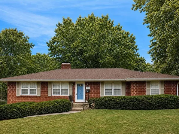 10711 W 67th St, Shawnee, KS 66203