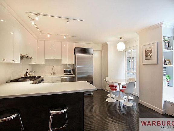5th image of 1020 Park Ave #3-A