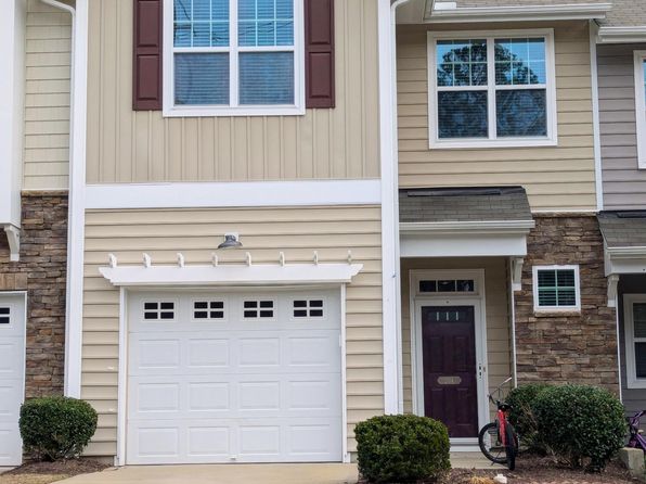 204 Stockton Gorge Rd, Morrisville, NC 27560